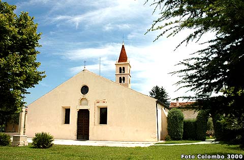 chiesa dei santi Fermo e Rustico - strada del soave