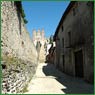 vicolo che porta al castello - strada del soave